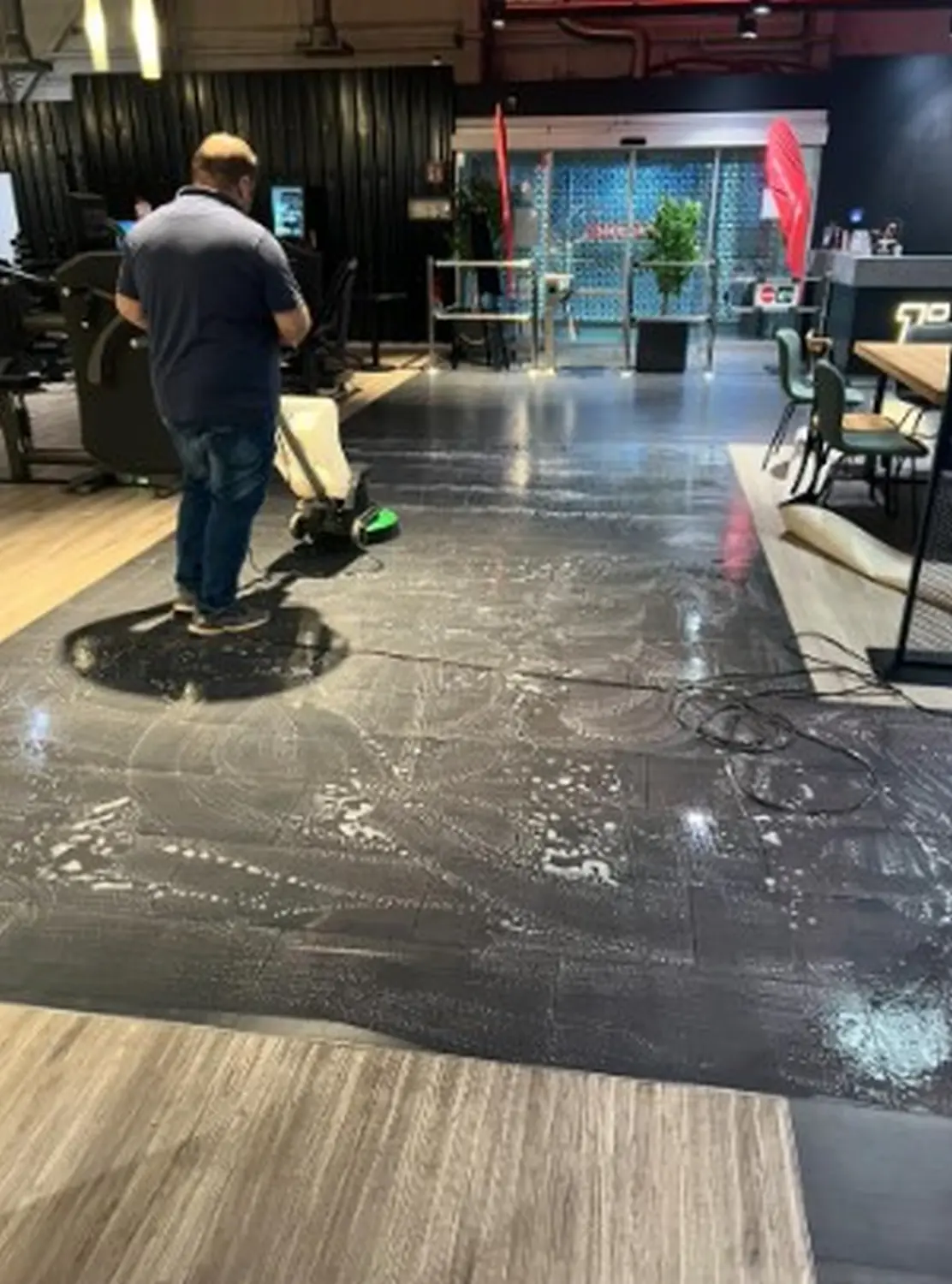 Baustellenreinigung durch Gebäudereinigung & Objektservice Anastassiadis